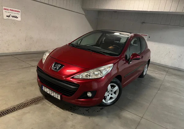 samochody osobowe Peugeot 207 cena 14777 przebieg: 133000, rok produkcji 2010 z Szczecin